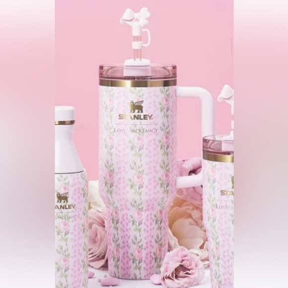 The Stanley x LoveShackFancy Quencher | 40 OZ - Blooming Heirloom NIB - Picture 2 of 8